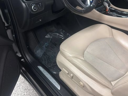 Used 2017 Buick Envision Preferred FWD image 28