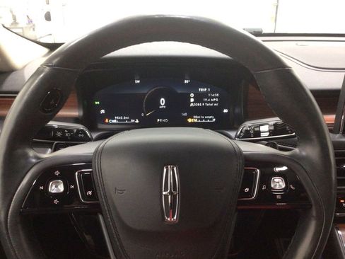 Used 2021 Lincoln Aviator Reserve w/ Elements Package Plus image 14