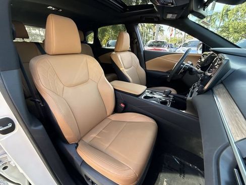 Used 2024 Lexus RX 350 Premium w/ Accessory Package (K3) FWD image 26