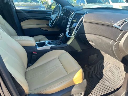 Used 2014 Cadillac SRX Luxury w/ Driver Awareness Package image 20