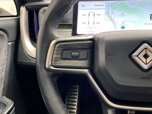 Used 2022 Rivian R1S Launch Edition AWD/4WD image 21