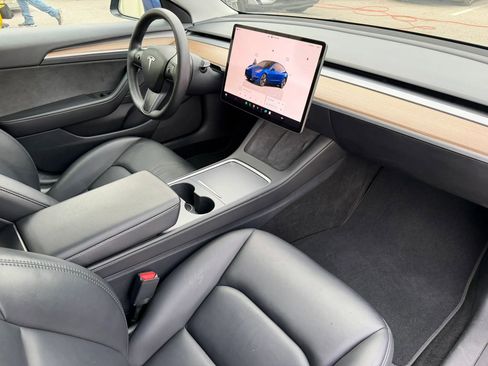 Used 2023 Tesla Model 3 Standard Range RWD image 21