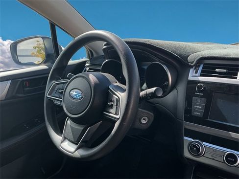 Used 2018 Subaru Outback 2.5i image 17