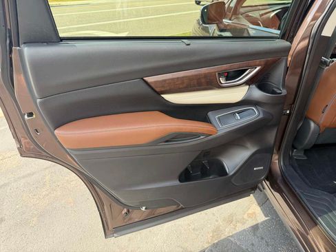 Used 2019 Subaru Ascent Touring w/ Popular Package #3 AWD/4WD image 14