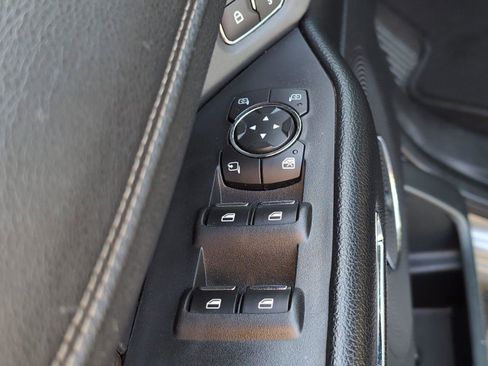 Used 2021 Ford Expedition Limited AWD/4WD image 17