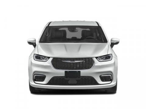 Used 2024 Chrysler Pacifica Touring-L FWD image 7