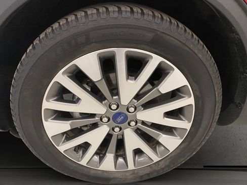 Used 2020 Ford Escape Titanium w/ Titanium Premium Package 2.0 image 30