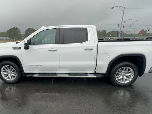 Used 2021 GMC Sierra 1500 SLT w/ SLT Premium Plus Package AWD/4WD image 5