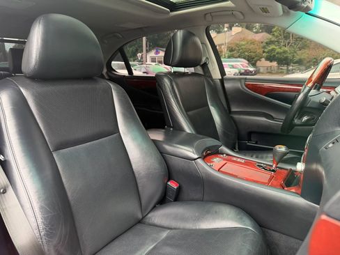 Used 2010 Lexus LS 460 L RWD image 27