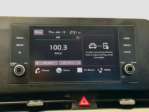 Used 2024 Kia Sportage LX image 9