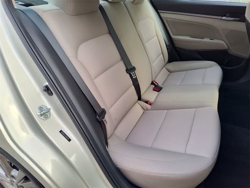 Used 2018 Hyundai Elantra SEL w/ Cargo Package image 31
