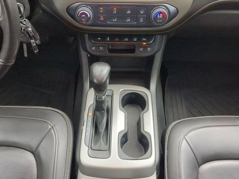 Used 2022 GMC Canyon Denali w/ Denali Black Edition Package image 21