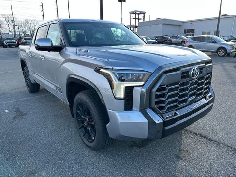 New 2025 Toyota Tundra Platinum image 7