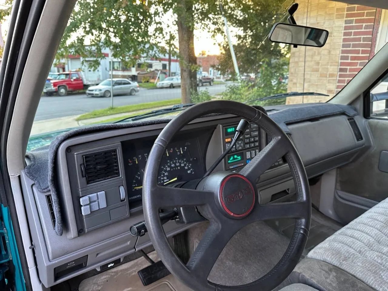 Used 1993 GMC Sierra 3500 2WD Extended Cab image 23