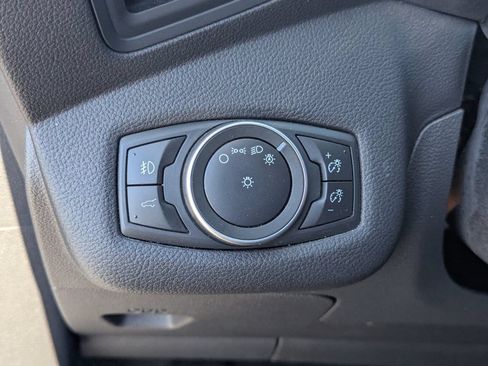 Used 2019 Ford Escape SEL AWD/4WD image 25