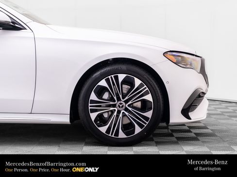 New 2026 Mercedes-Benz E 350 4MATIC Sedan image 41