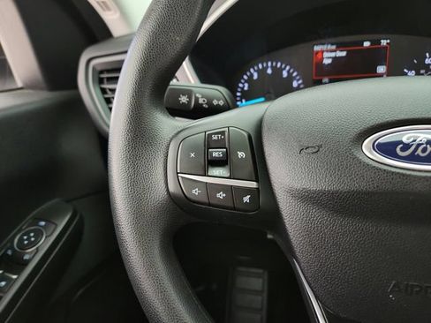 Used 2022 Ford Escape SE FWD image 19