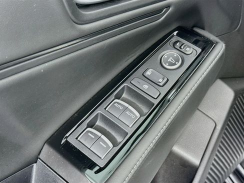 Certified 2024 Honda Accord Touring image 18