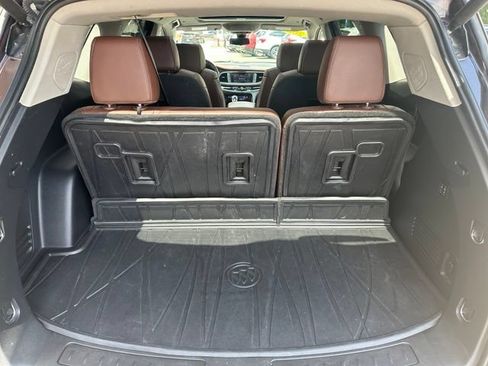 Used 2020 Buick Enclave Avenir w/ Avenir Technology Package FWD image 16