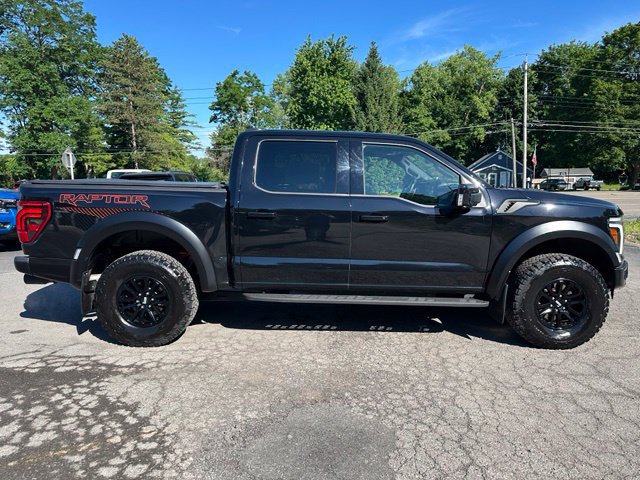 Used 2024 Ford F150 Raptor AWD/4WD image 7