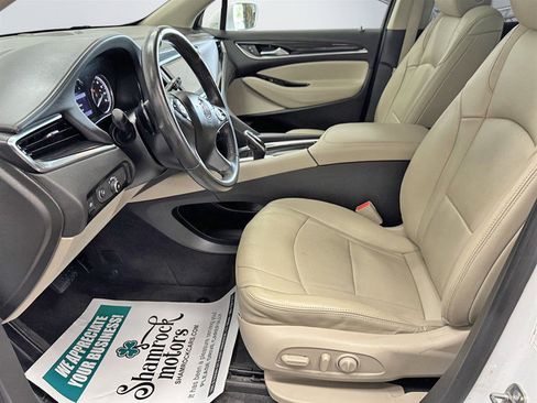 Used 2020 Buick Enclave Essence FWD image 13