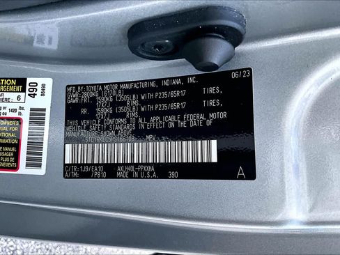 Certified 2023 Toyota Sienna XLE FWD image 34