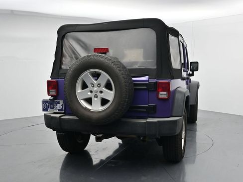 Used 2018 Jeep Wrangler Unlimited Sport S AWD/4WD image 6