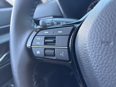 Used 2024 Honda CR-V EX-L image 31