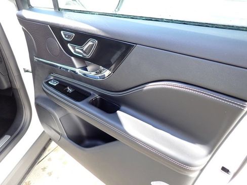 New 2026 Lincoln Corsair Premiere image 13