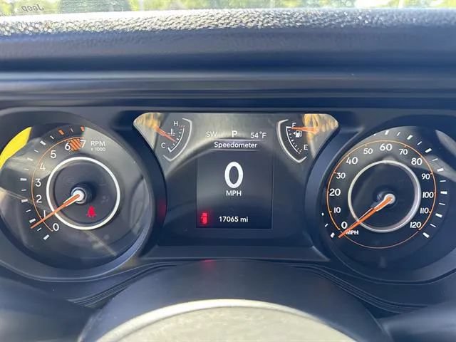 Used 2024 Jeep Wrangler Unlimited Sport AWD/4WD image 11