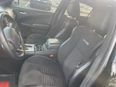 Used 2022 Dodge Charger Scat Pack w/ Daytona Edition Group RWD image 7
