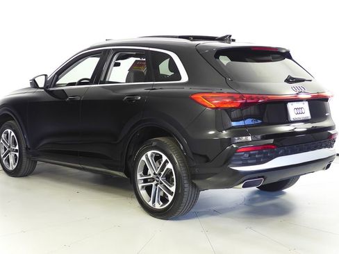 Used 2025 Audi Q5 Premium w/ Convenience Package AWD/4WD image 9