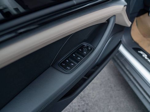 New 2026 Porsche Panamera 4 image 25