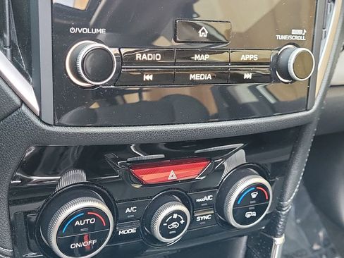 Used 2024 Subaru Forester Limited image 19