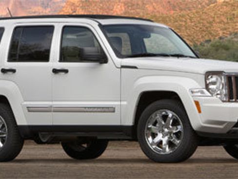Used 2012 Jeep Liberty Sport RWD image 1