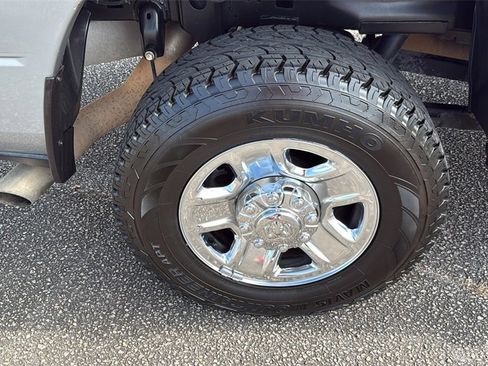 Used 2021 RAM 2500 Big Horn image 10