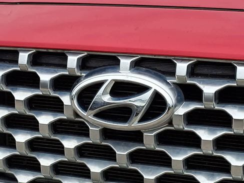 Used 2022 Hyundai Santa Fe SEL FWD image 29