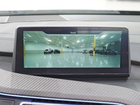 Used 2019 BMW i8 Roadster AWD/4WD image 20