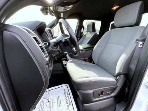 Used 2024 RAM 2500 Big Horn image 11