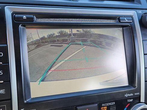 Used 2014 Toyota Camry XLE FWD image 12