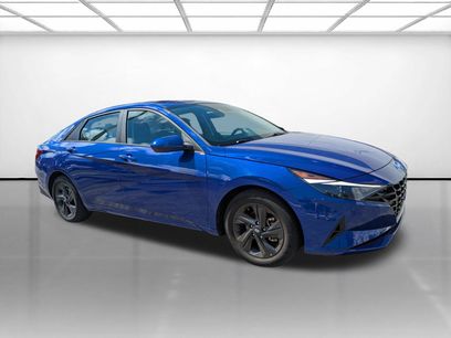 Used 2023 Hyundai Elantra SEL