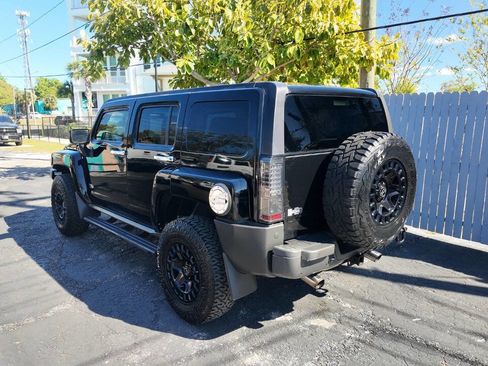 Used 2008 HUMMER H3 Alpha image 6