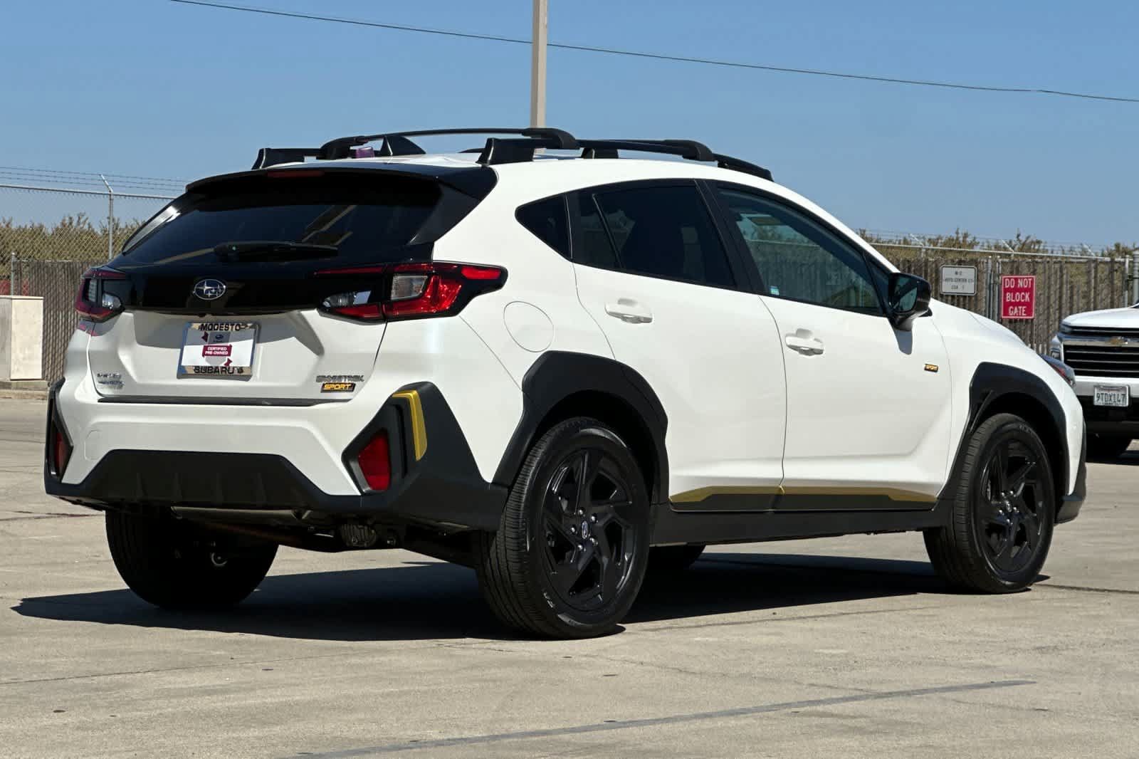 Used 2025 Subaru Crosstrek 2.5i Sport w/ Crosstrek Mirror Package AWD/4WD image 3