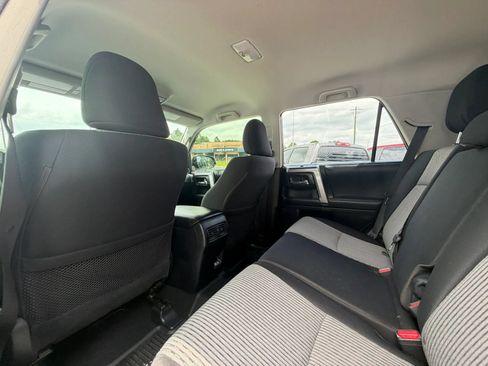 Used 2021 Toyota 4Runner SR5 AWD/4WD image 16