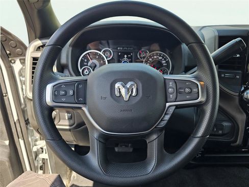 New 2026 RAM 2500 Tradesman AWD/4WD image 19