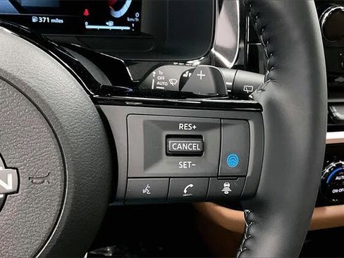 New 2025 Nissan Pathfinder Platinum image 20