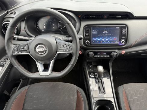 Used 2024 Nissan Kicks SR FWD image 10
