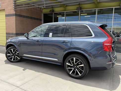 Used 2024 Volvo XC90 B6 Ultimate w/ Lounge Package AWD/4WD image 5