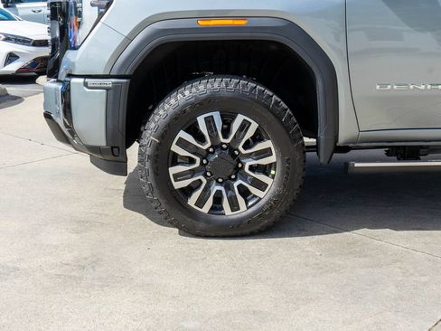 New 2026 GMC Sierra 3500 Denali Ultimate AWD/4WD image 31