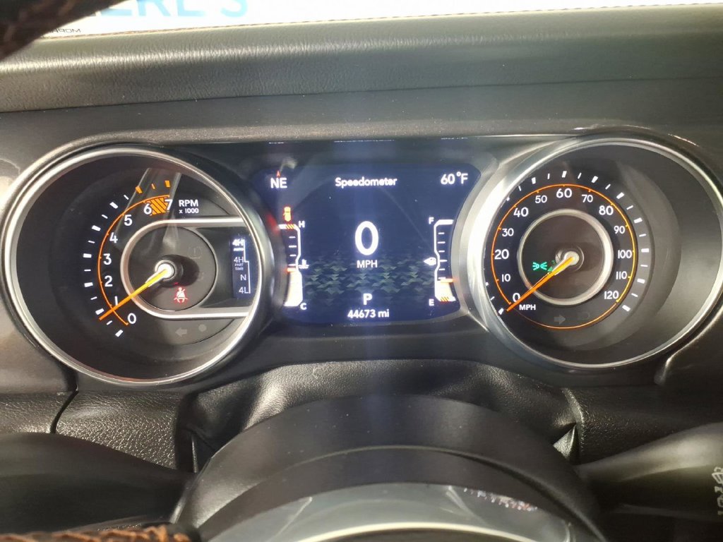 Used 2023 Jeep Wrangler Unlimited Rubicon 392 w/ Dual Top Group AWD/4WD image 18